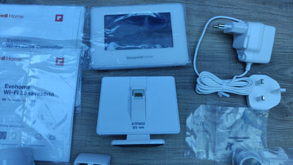 Honeywell Home evohome Wi-Fi Starter Package THR99C3103, I32693 