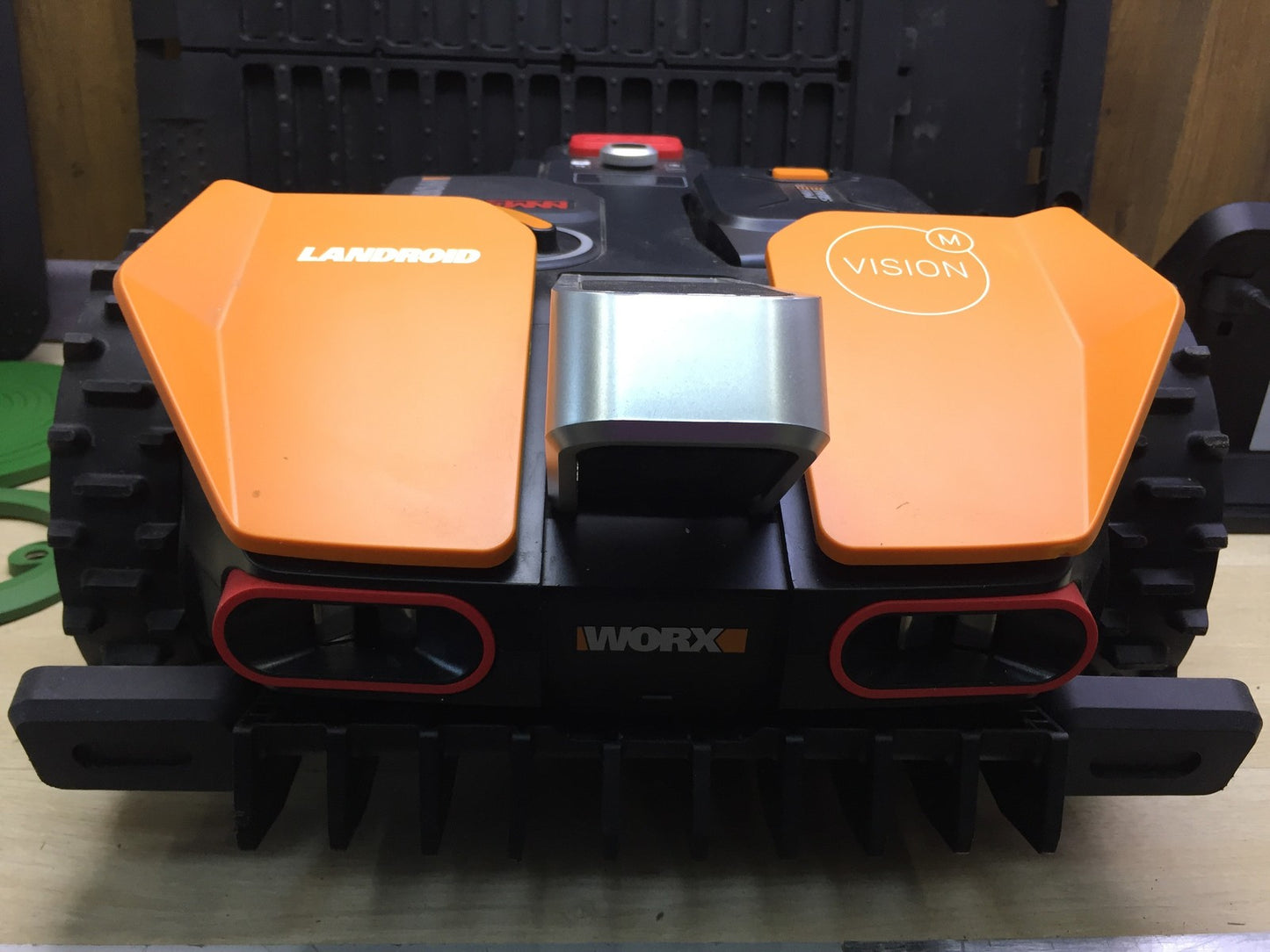 WORX Landroid Vision M550 Mähroboter WR205E für Gärten bis 550m², I34045