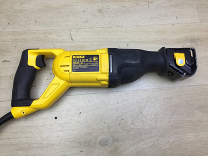 DeWalt DWE305 Elektro-Säbelsäge inkl. Koffer, I34119