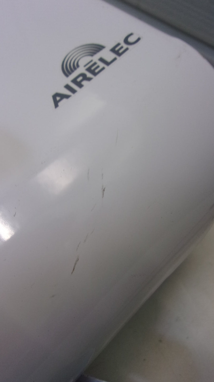 Airelec AIRA692335 Beheizter Handtuchhalter mit 2 Stangen 1500 W Weiß Rechnung