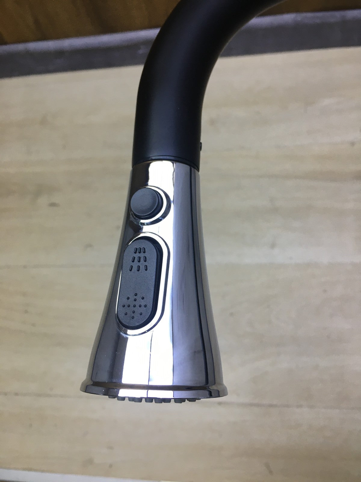 AIMADI Wasserhahn Küchenarmatur mit Brause ausziehbar, I34313