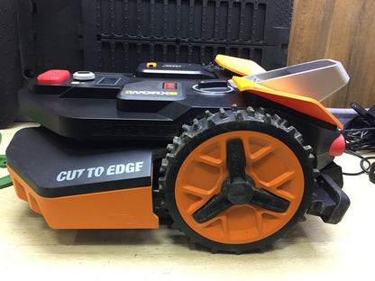WORX Landroid Vision M800 Mähroboter WR208E.1 für Gärten bis 800m², I33981
