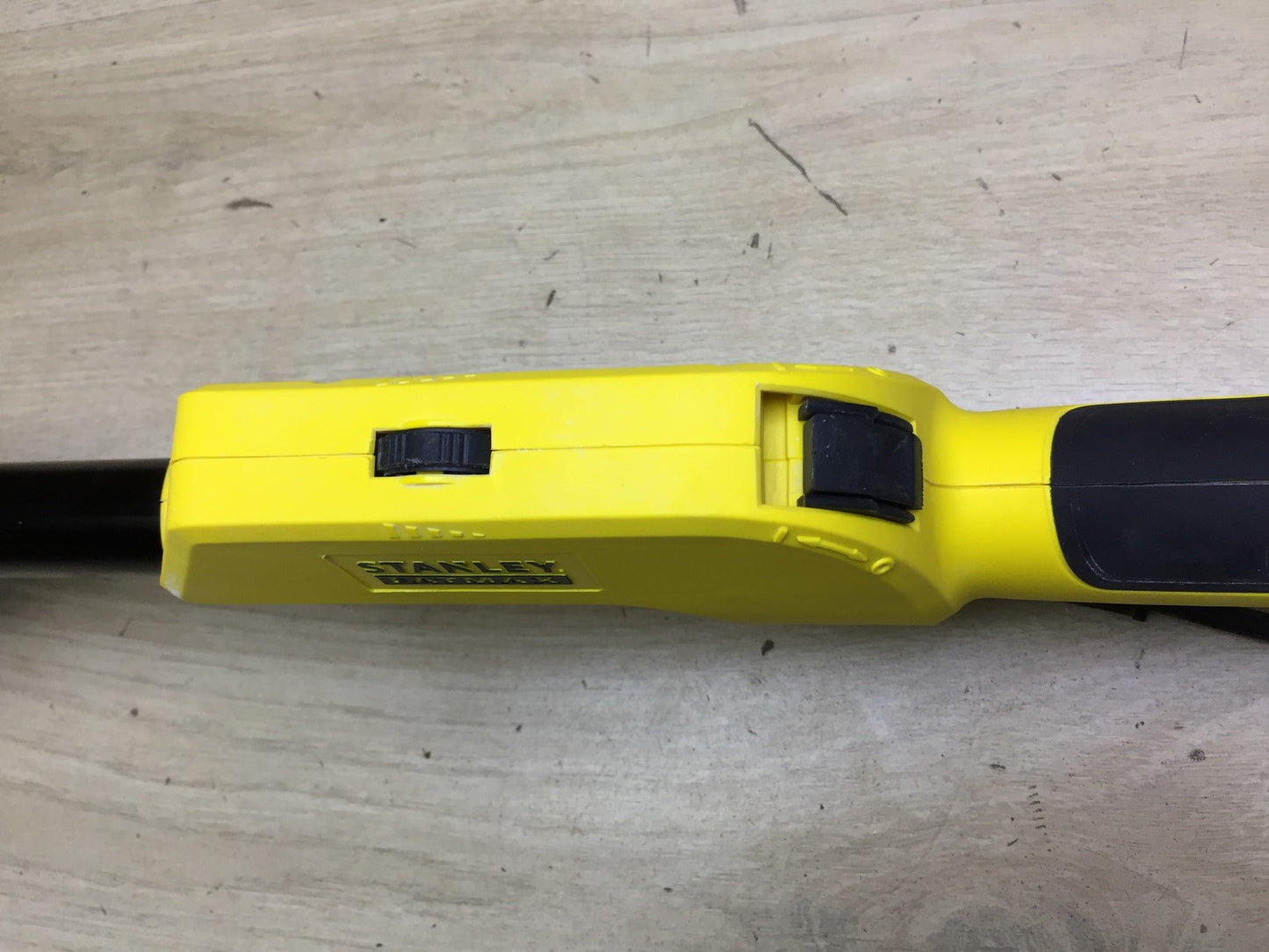 STANLEY SFMEE500 Wandschleifer 750W, I33537