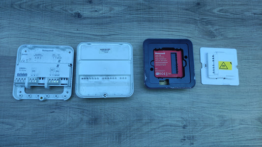 Honeywell Home T6 Wi-Fi Raumthermostat mit Empfängerbox, I32646