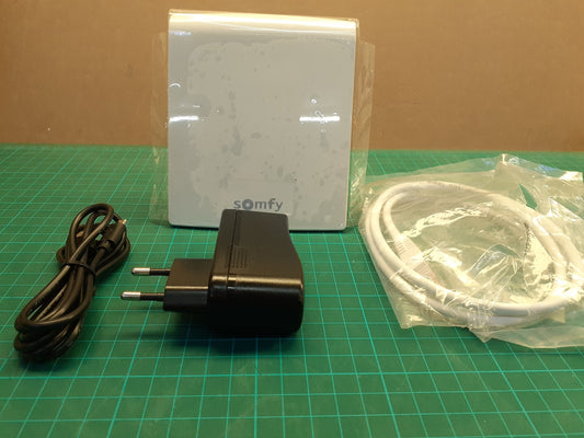 Somfy 2401354 TaHoma Premium Smart Home Steuerung, I05177