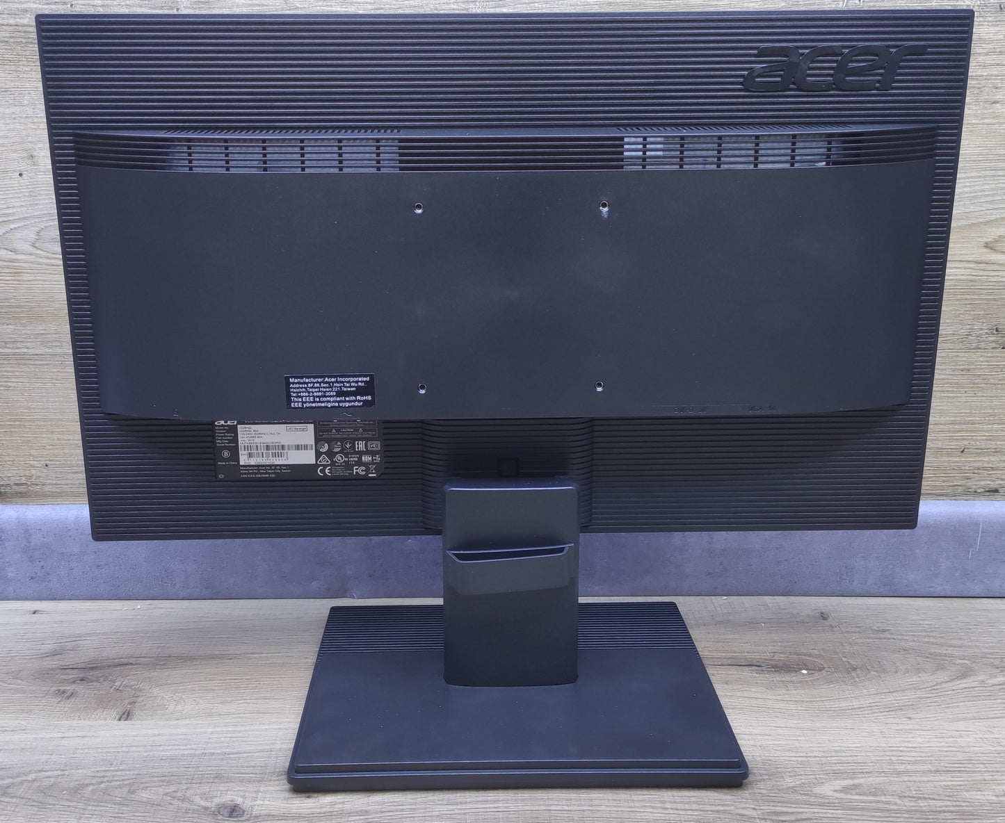 Acer V226HQLBbd Monitor 21.5" FHD 1920x1080 TN Panel VGA DVI 60Hz 5ms (GtG) 