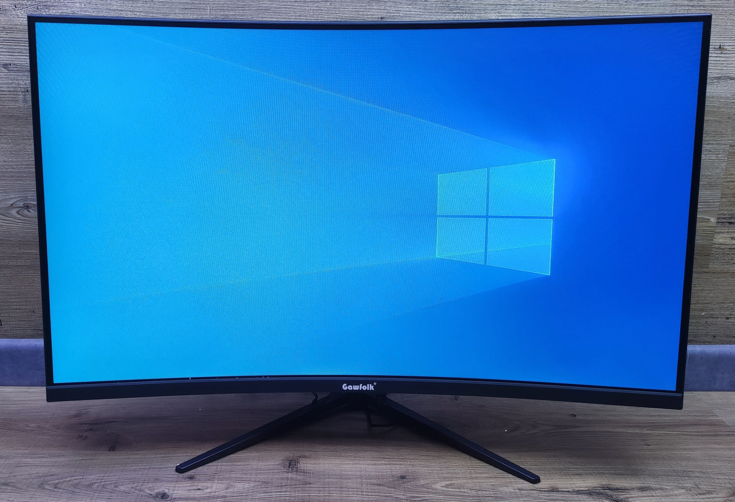 Gawfolk GF320D Gaming Monitor 32" FHD 1920x1080 VA Panel 1800R HDMI DP 165Hz