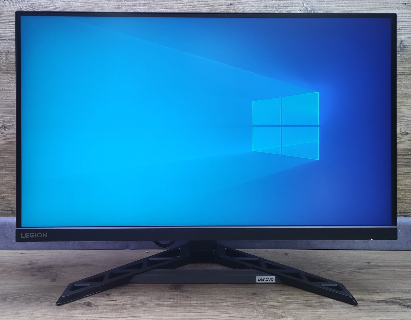 Lenovo Legion R27q-30 Monitor 27" WQHD 2560x1440 HDR AMD FreeSync 165Hz 0.5ms 