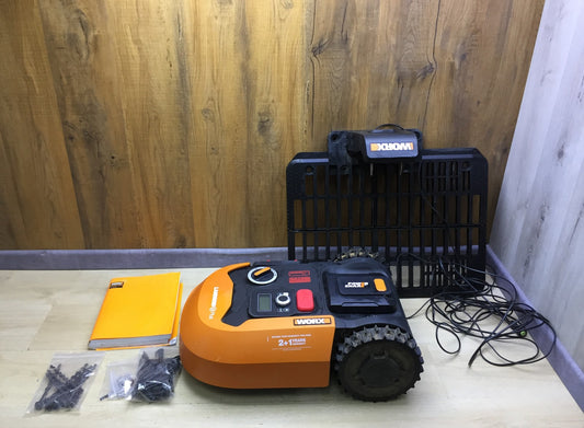 WORX Landroid M700 PLUS WR167E robotic lawnmower for gardens up to 700 sqm, I33545