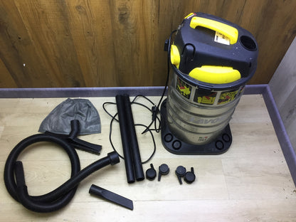 LAVOR wet and dry vacuum cleaner VAC 30 S, 30 L, I30574 