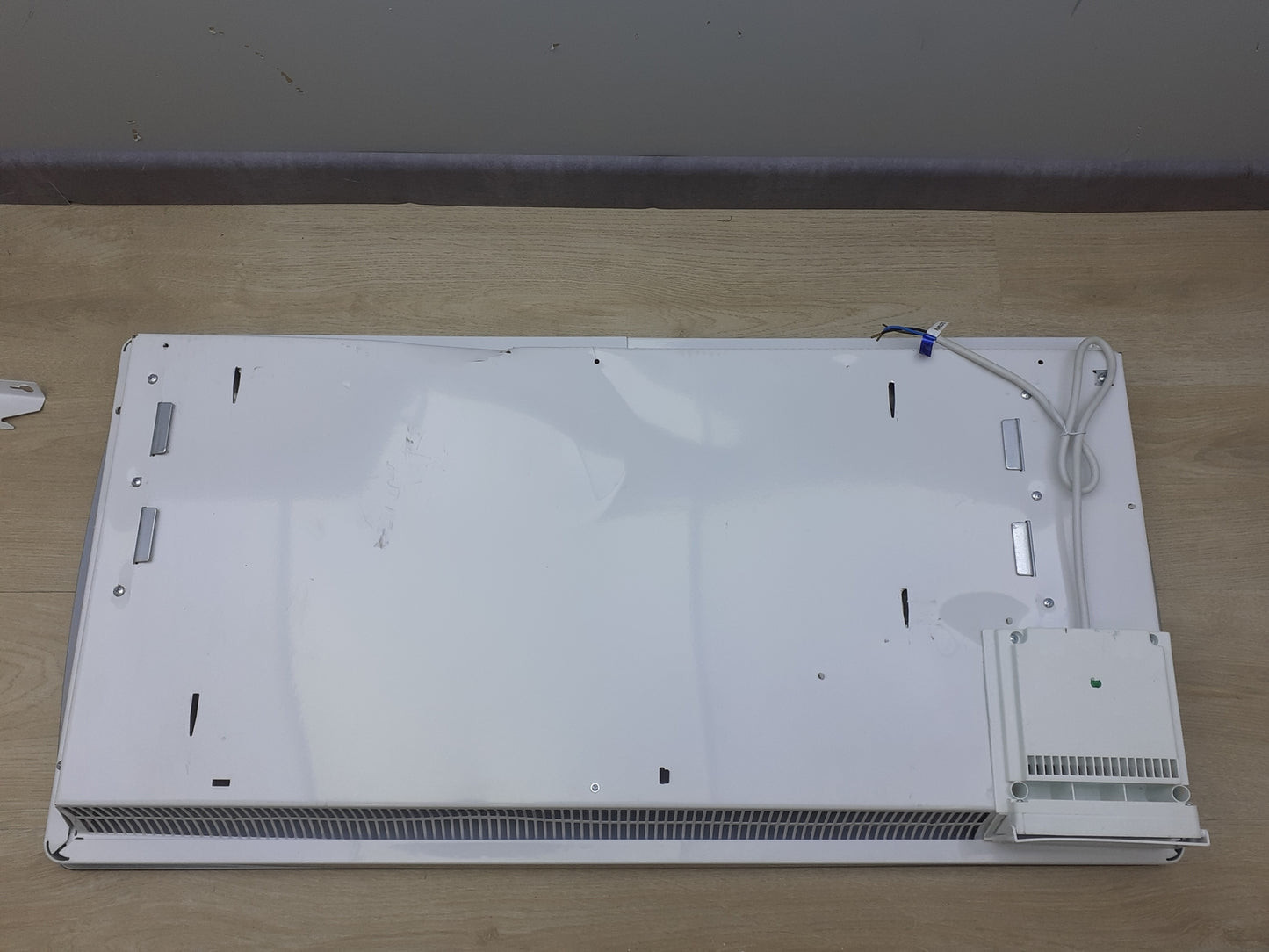 Carrera Heizkörper Keramik Glas LCD 2000 W weiß, I18294