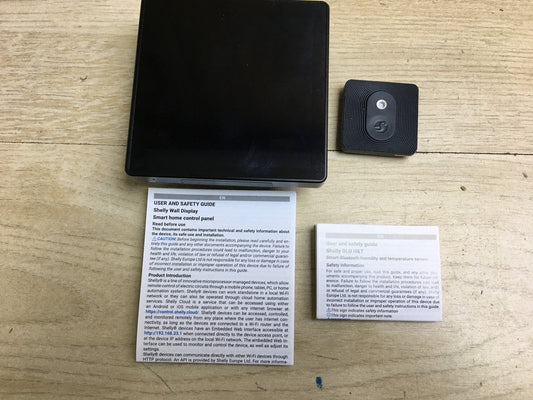 Shelly Wall Display + Blu H&T Sensor Schwarz, I34039