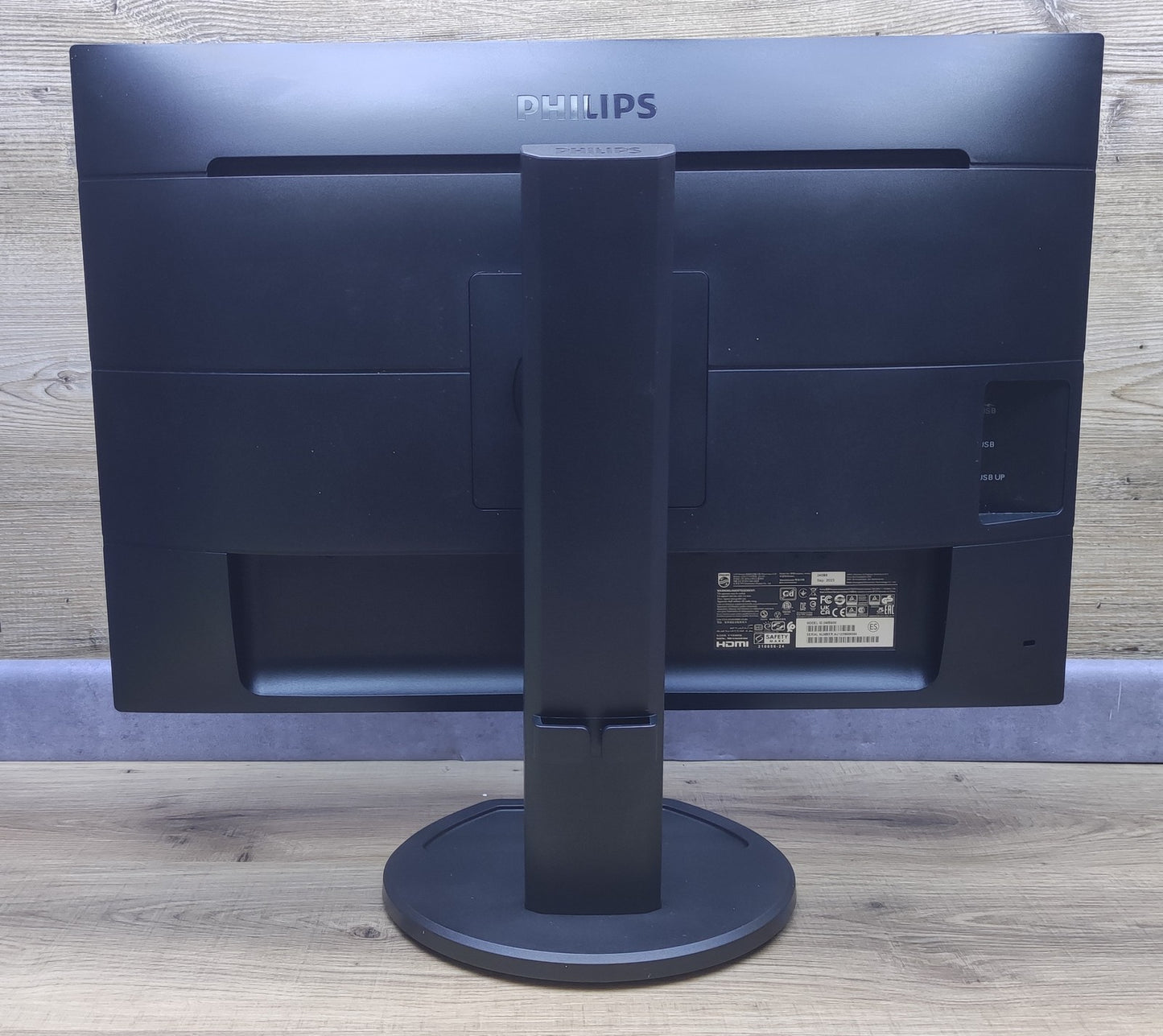 Philips B-line 240B9/00 Monitor 24.1" WUXGA 1920x1200 IPS DP HDMI VGA DVI Sensor