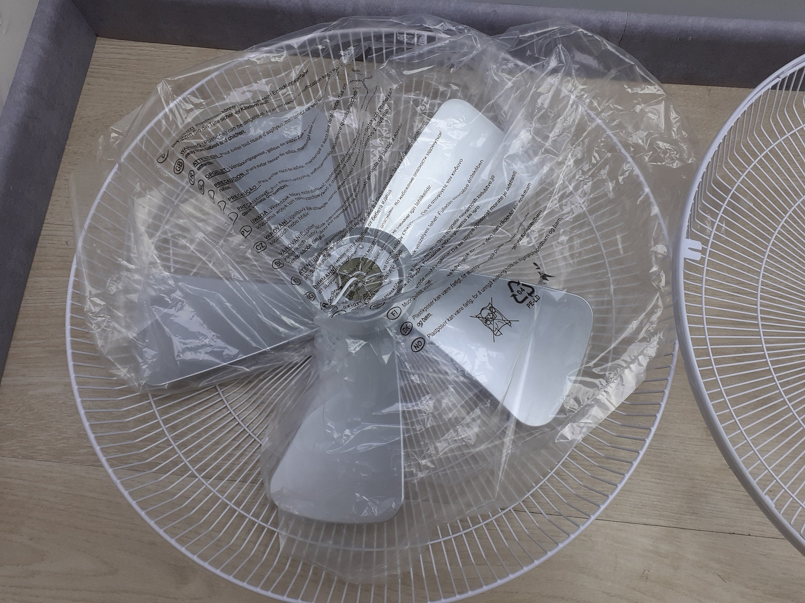 Ardes AR5D40W Silverado 40 Tischventilator, 5 Flügel, 40 cm, vergoldet, I17617