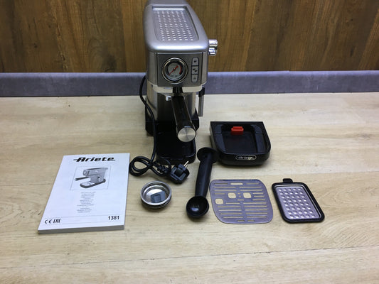 Ariete 1381 coffee machine with pressure gauge, 1300W, I29023
