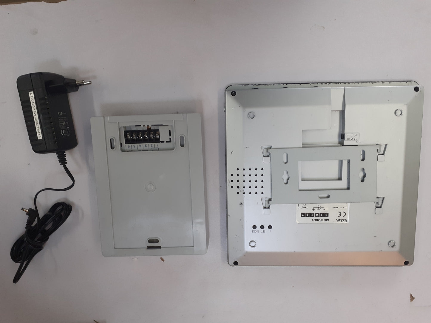 Extel 720217 Bordy Videosprechanlage mit Farbdisplay V10107