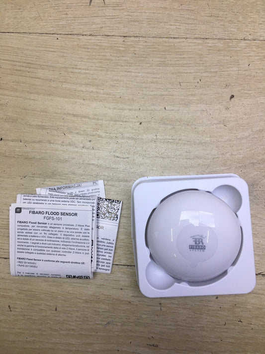 FIBARO FIBEFGFS-101-ZW5 Wassermelder, 3 V, Weiß, I34320