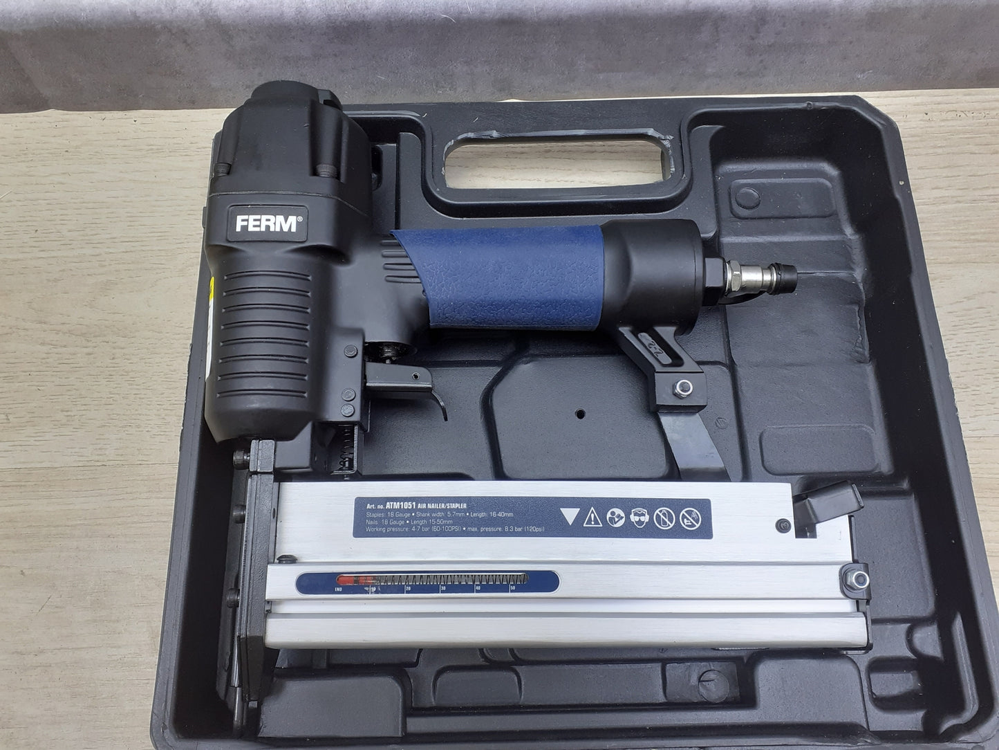 FERM Pneumatische Tacker ATM1051, DIN/Orion, Weichen Griff, I19911