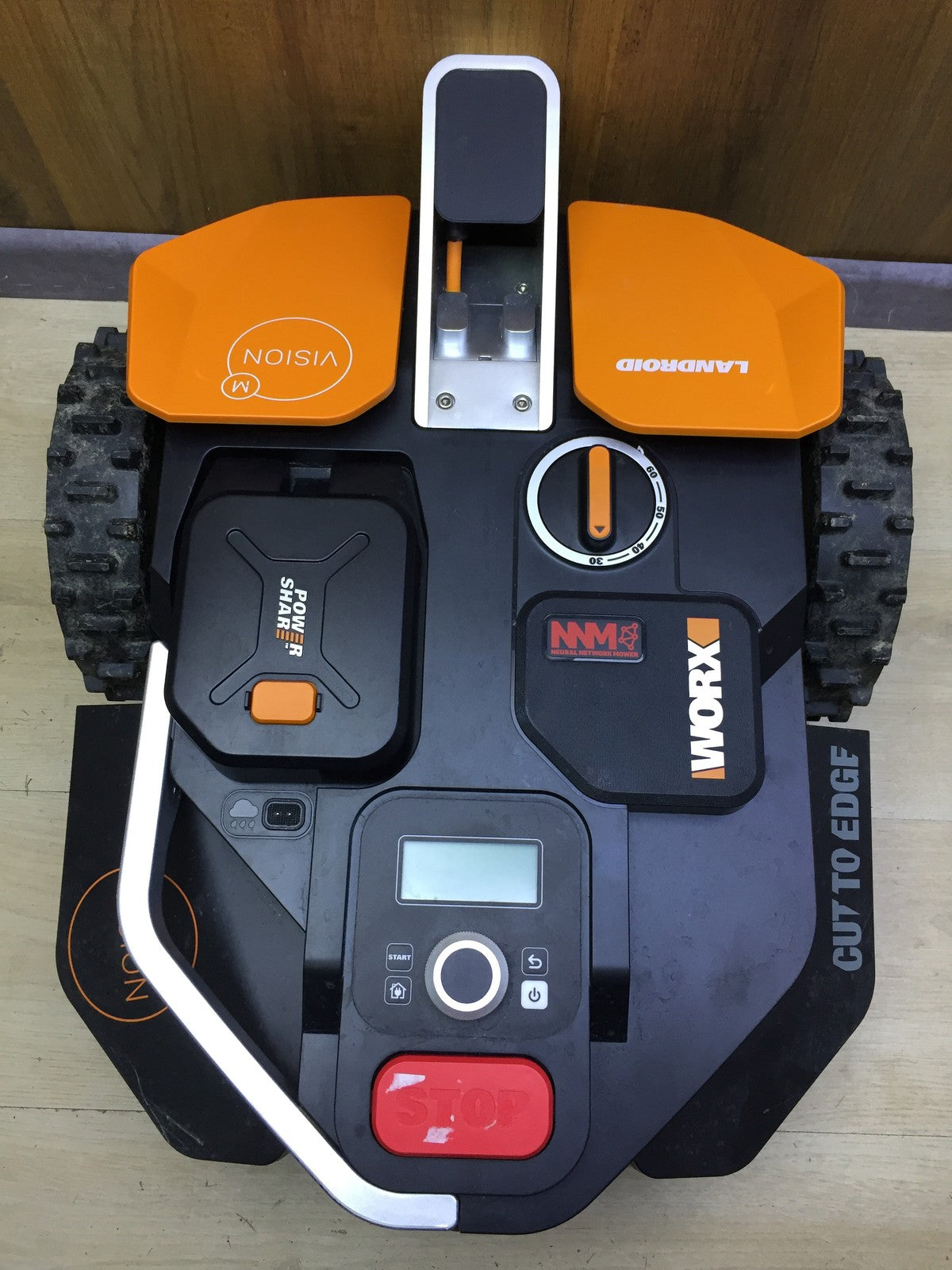 WORX Landroid Vision M600 Mähroboter WR206E.1 für Gärten bis 600m² I34227