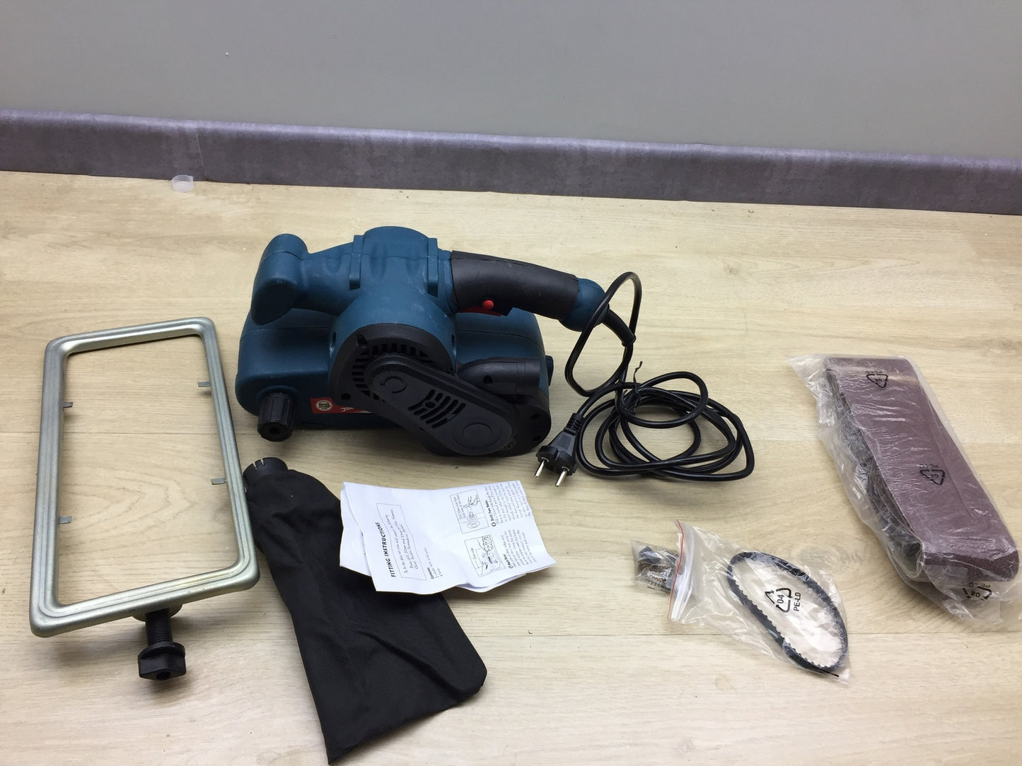 Silverline 128965 Bandschleifer 950W, I15492