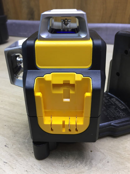 Dewalt Kreuzlinienlaser DCE089G ohne Akku, mit Ladegerät, I33955