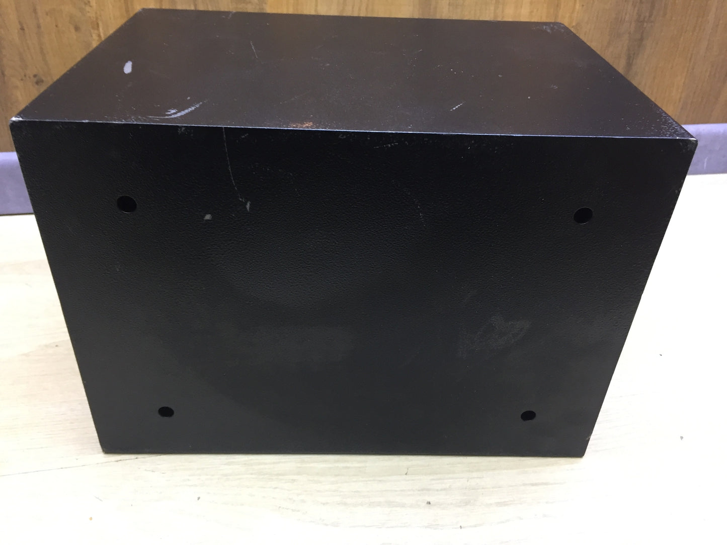 AmazonBasics Tresor 14 l Schwarz, I27033