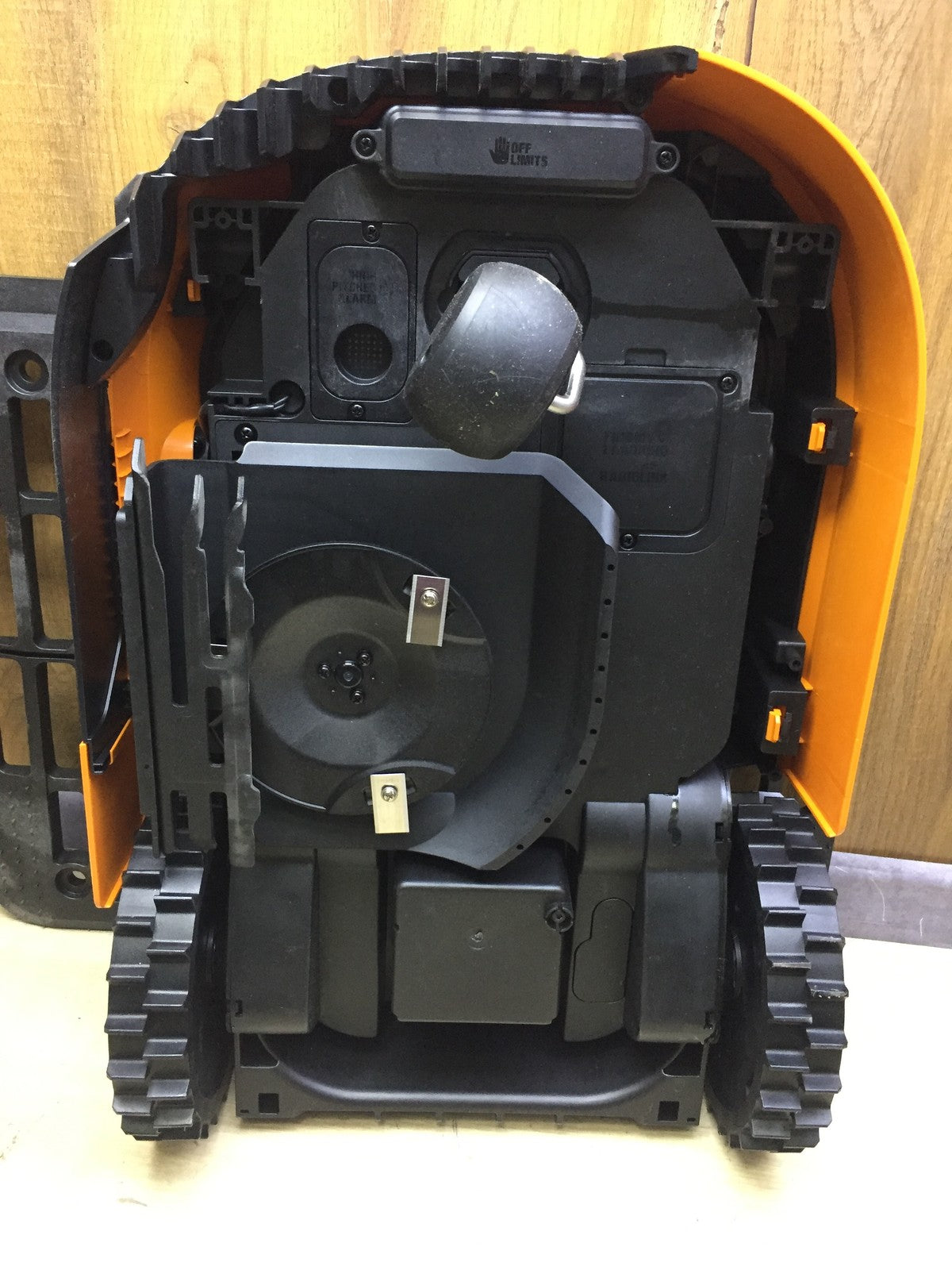 WORX Landroid M700 PLUS WR167E Mähroboter für Gärten bis 700 qm, I34203