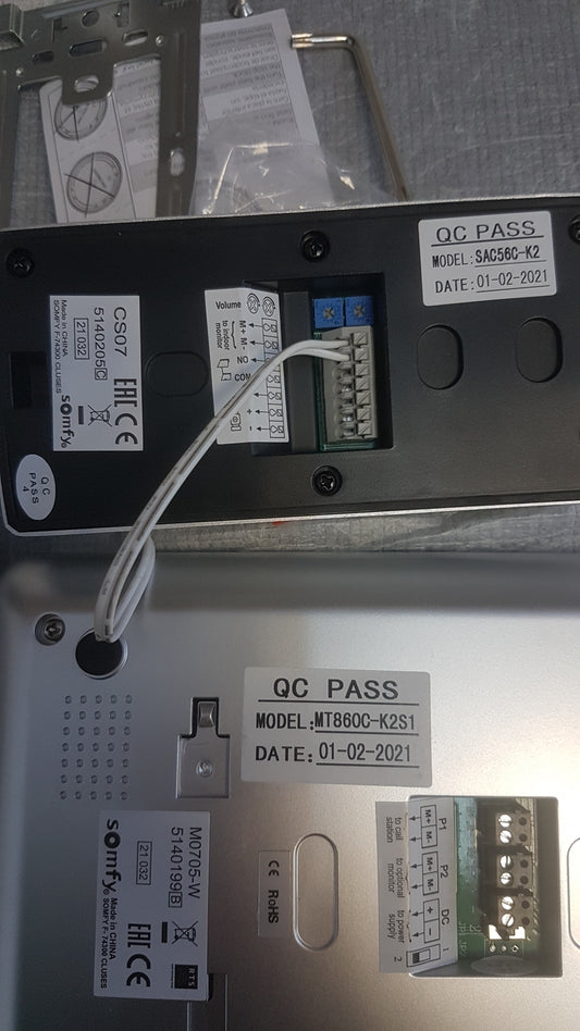 Somfy 2401547 Videotürsprechanlage V300, 7 Zoll Display, I17178