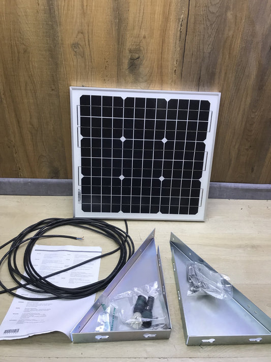 MARANTEC solar module with mounting brackets and 7.5m cable, I32935 