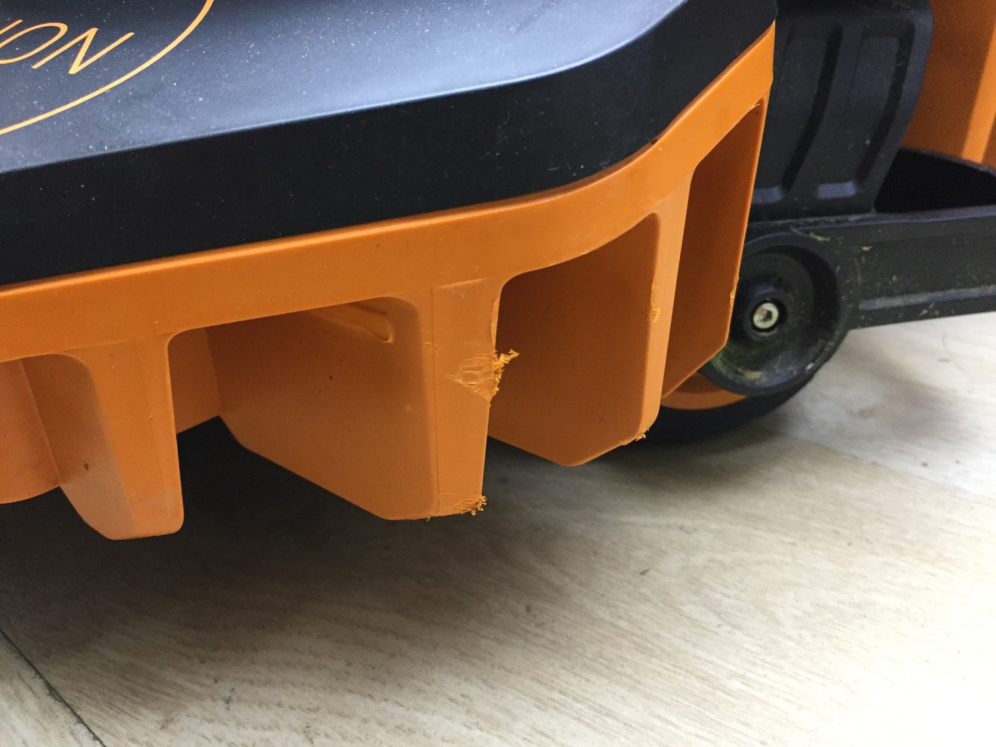 WORX Landroid Vision M550 Mähroboter WR205E für Gärten bis 550m² I33603