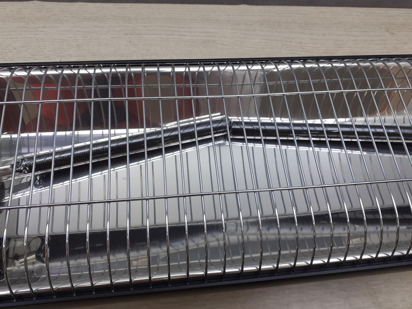 ICQN IC2500.R Stand Heizstrahler 2300 W, 4 Heizstufen mit Fernbedienung, I18313