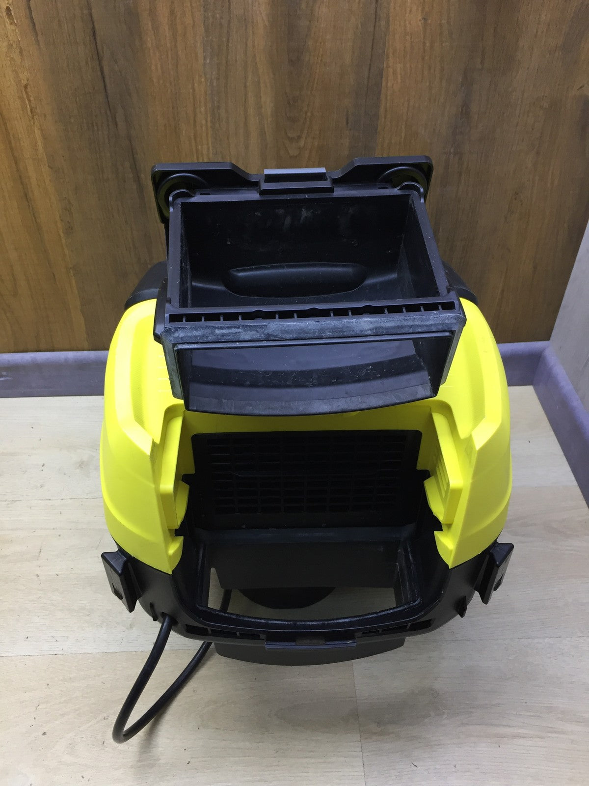 Kärcher WD 6 P S Premium Nass-/Trockensauger (1.628-361.0), 30 L, 1300W, I34090