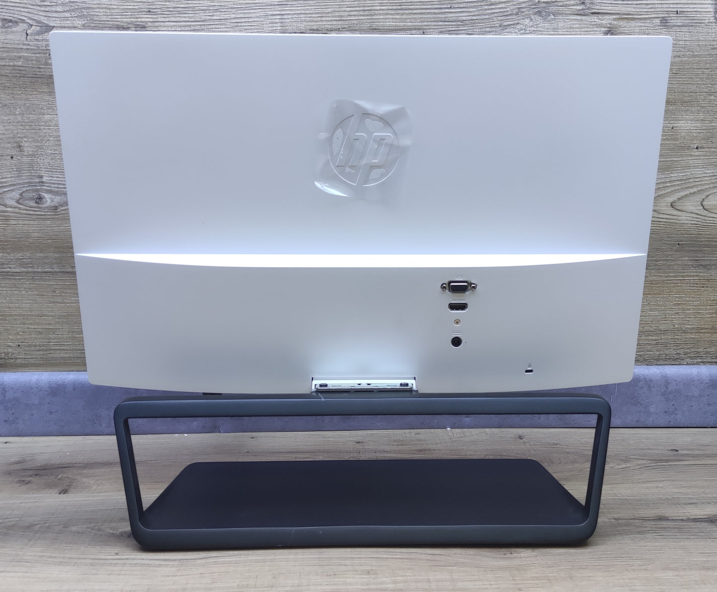 HP Pavilion 22xw Monitor 21.5" FHD 1920x1080 IPS HDMI VGA 60Hz 7ms (GtG)