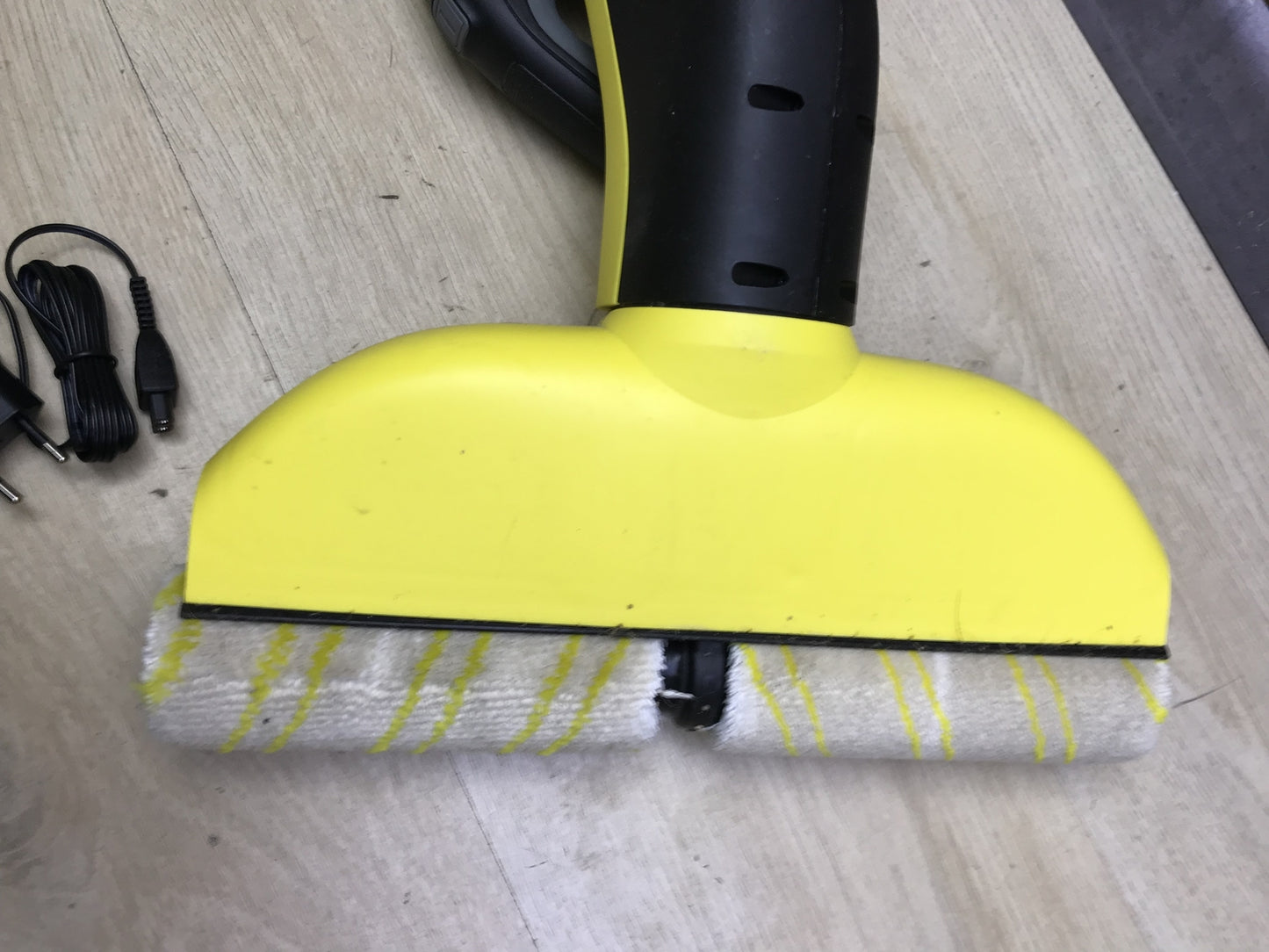 Kärcher Elektrischer Wischmopp EWM 2 (1.056-300.0), I31614