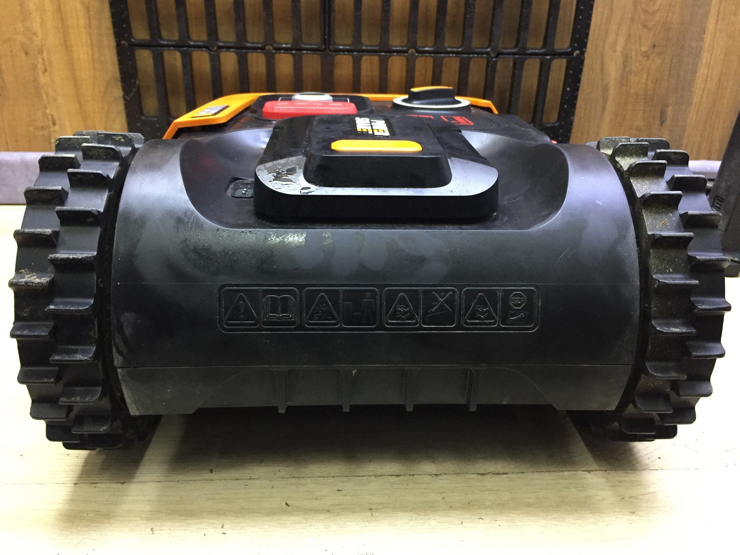 WORX Landroid M500 PLUS WR165E Mähroboter bis 500 qm mit WLAN, Bluetooth, I33980