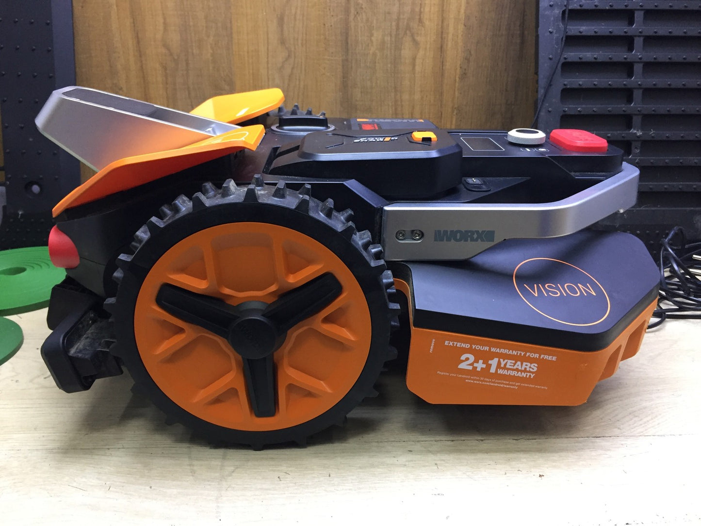 WORX Landroid Vision M800 Mähroboter WR208E.1 für Gärten bis 800m² I33562