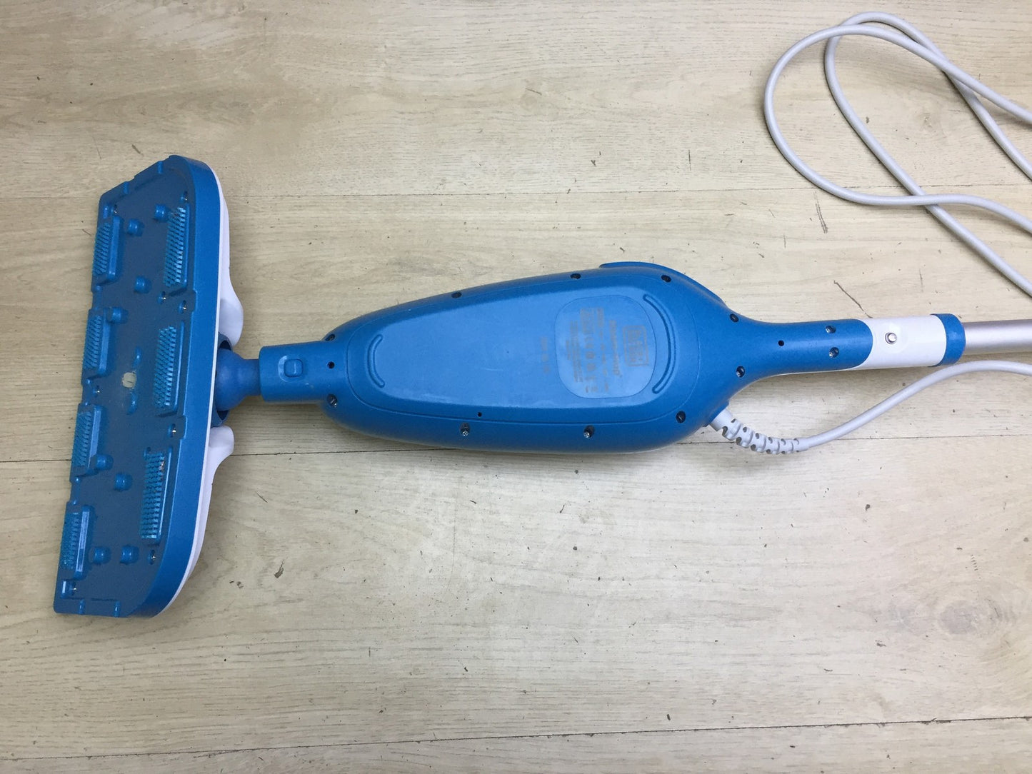 Black+Decker FSMH13E5-QS Dampfwischer mit Handreiniger 5 in 1, I34132