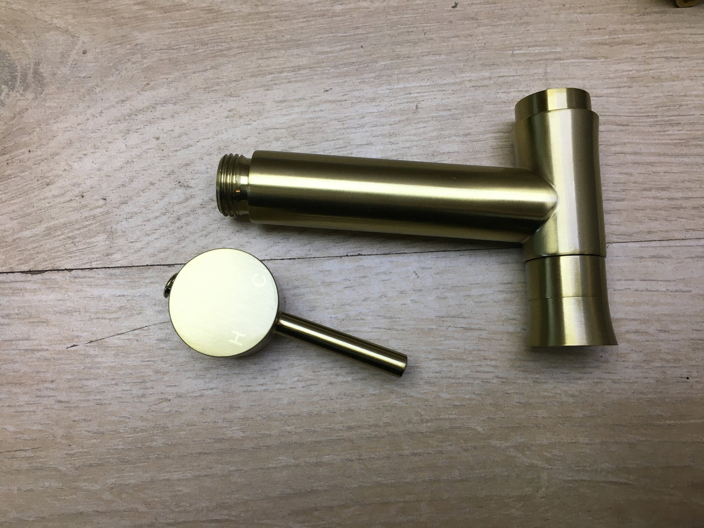 TRUSTMI YJ02196G verdecktes Heiß- und Kalt-Bidet-Sprüh-Set, Handsprüher, I30845