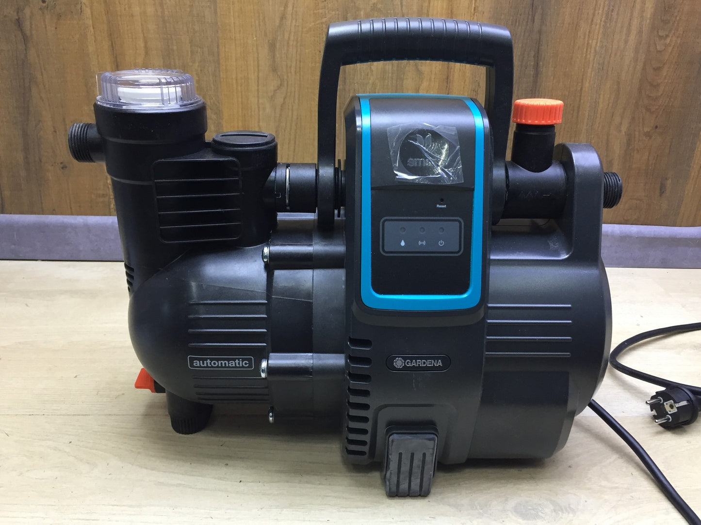 Gardena smart Pressure Pump Set Hauswasserautomat, I34256
