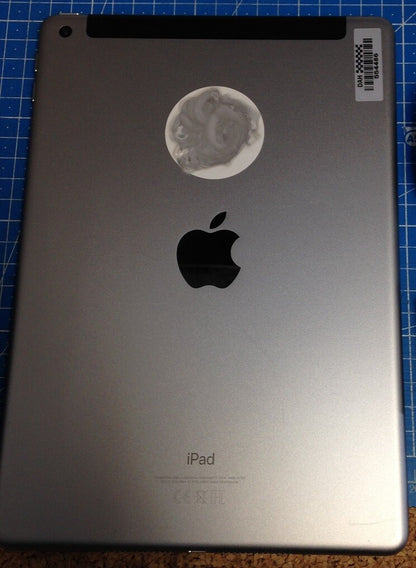 Apple iPad 6 Tablet 9.7" 32GB LTE + WiFi Space Gray A1954 (MR6N2KN/A)