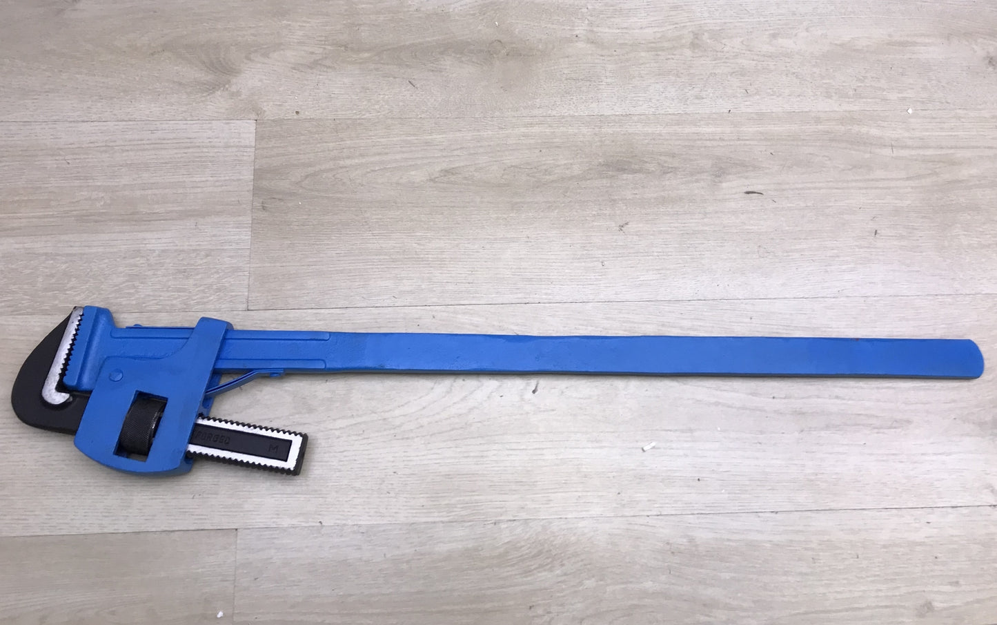 Silverline WR95 Stillson-Rohrzange, Länge 900 mm, Backenweite 80 mm, I25677