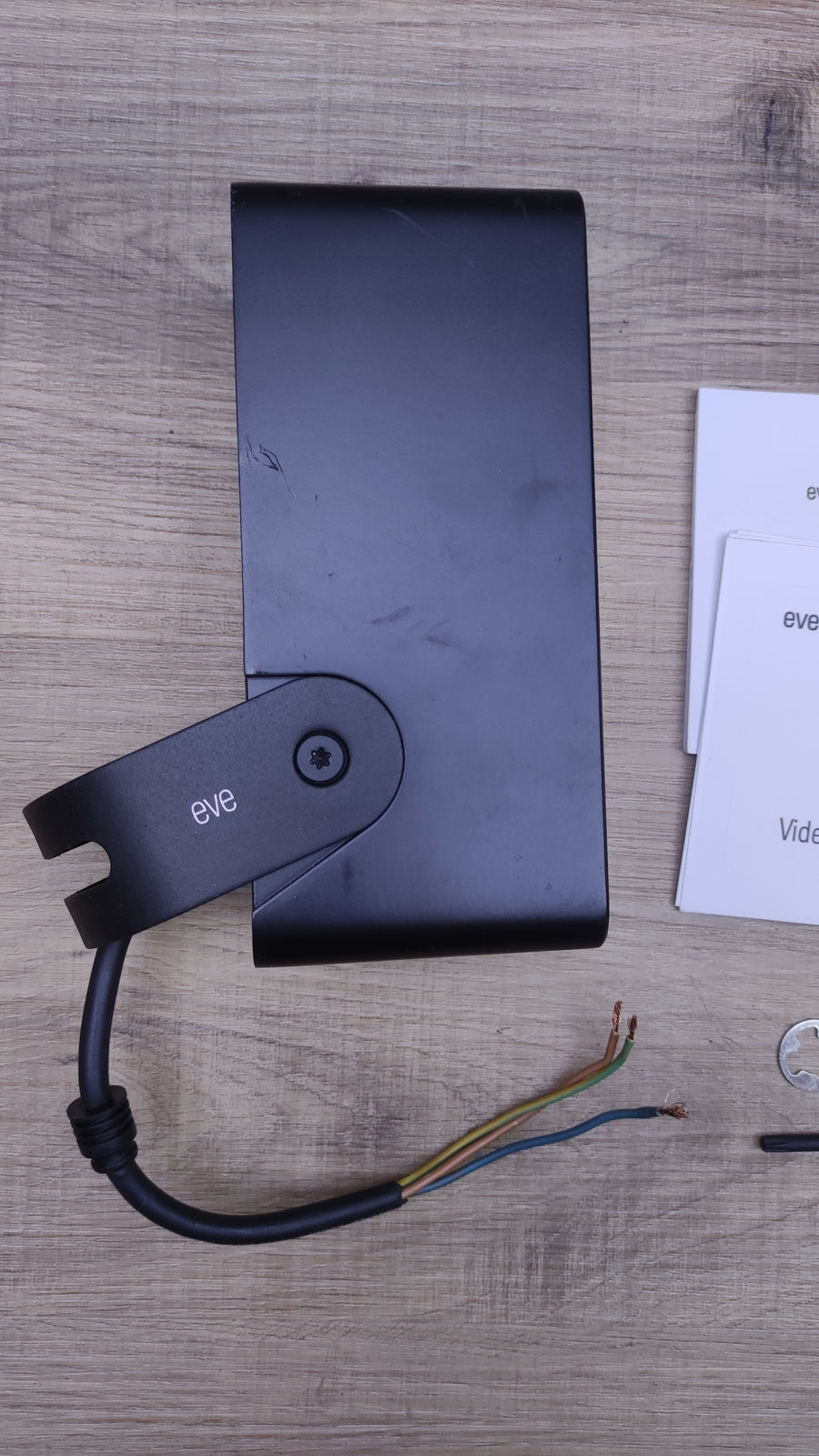 Eve Outdoor Cam Smarte Überwachungskamera 20ECA8101, I32602