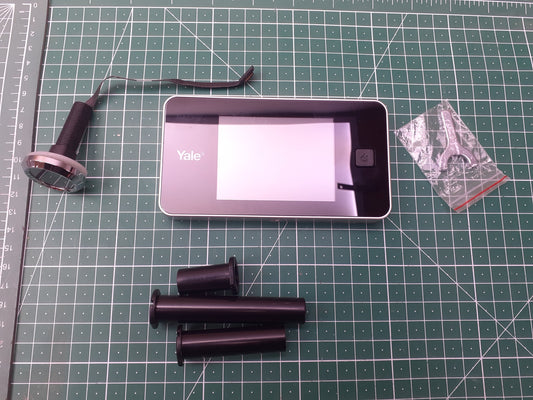 Yale Digitaler Türspion, für 38-110 mm breite Türen und 14-mm-Löcher, I13764