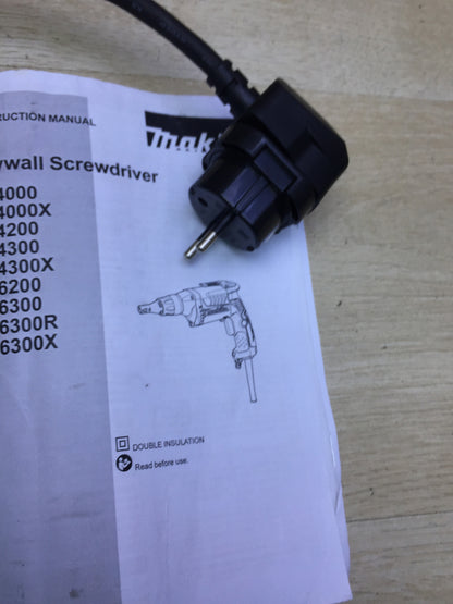 Makita FS6300 electric drywall screwdriver, I32108 