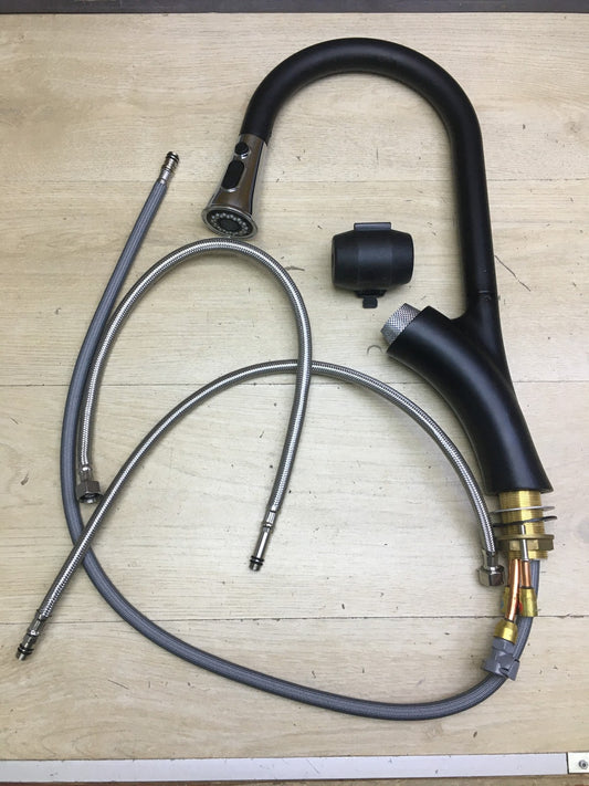 AIMADI Wasserhahn Küchenarmatur mit Brause ausziehbar, I34313