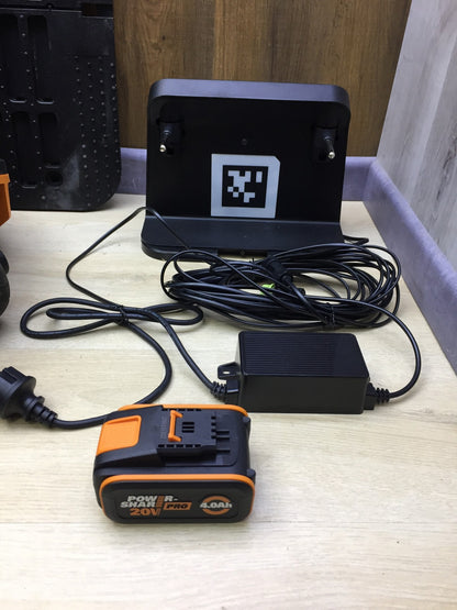 0f0c0963-7ada-466b-bd34-792efa60e107