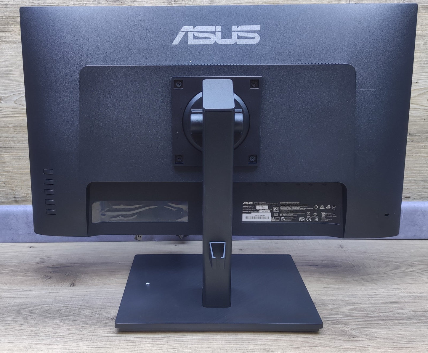 ASUS VA24EQSB Monitor 23.8" FHD 1920x1080 IPS VGA HDMI DP Adaptive Sync 75Hz 5ms 