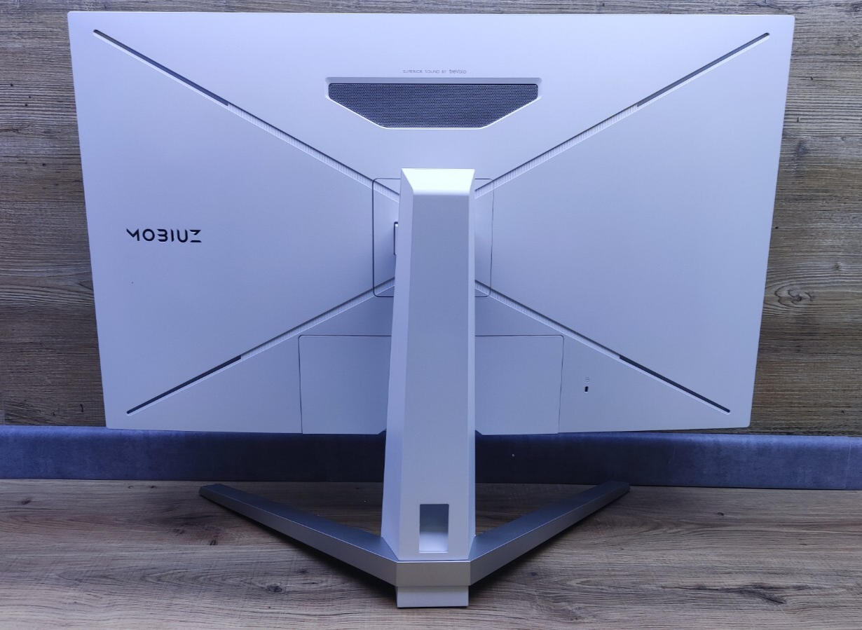 BenQ Mobiuz EX3210U Gaming 4K Monitor 32" UHD 3840x2160 HDRi AMD FreeSync 144Hz 