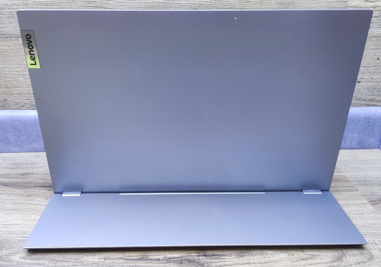 Lenovo ThinkVision L15 Portable Monitor 15.6" FHD 1920x1080 IPS USB-C black 