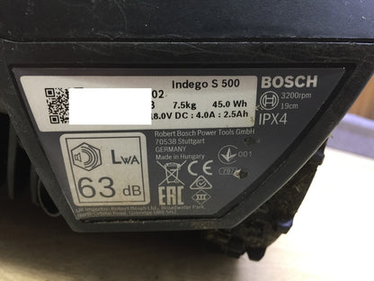 Bosch Mähroboter Indego S 500 für Rasenflächen bis 500 m² I33240